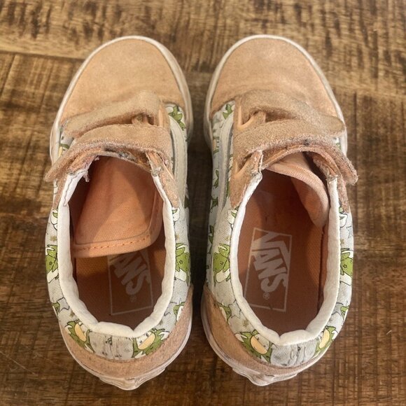 Vans Off the Wall Girls Unicorn Christmas Tree Skateboard Shoes 10.5 - Picture 10 of 13